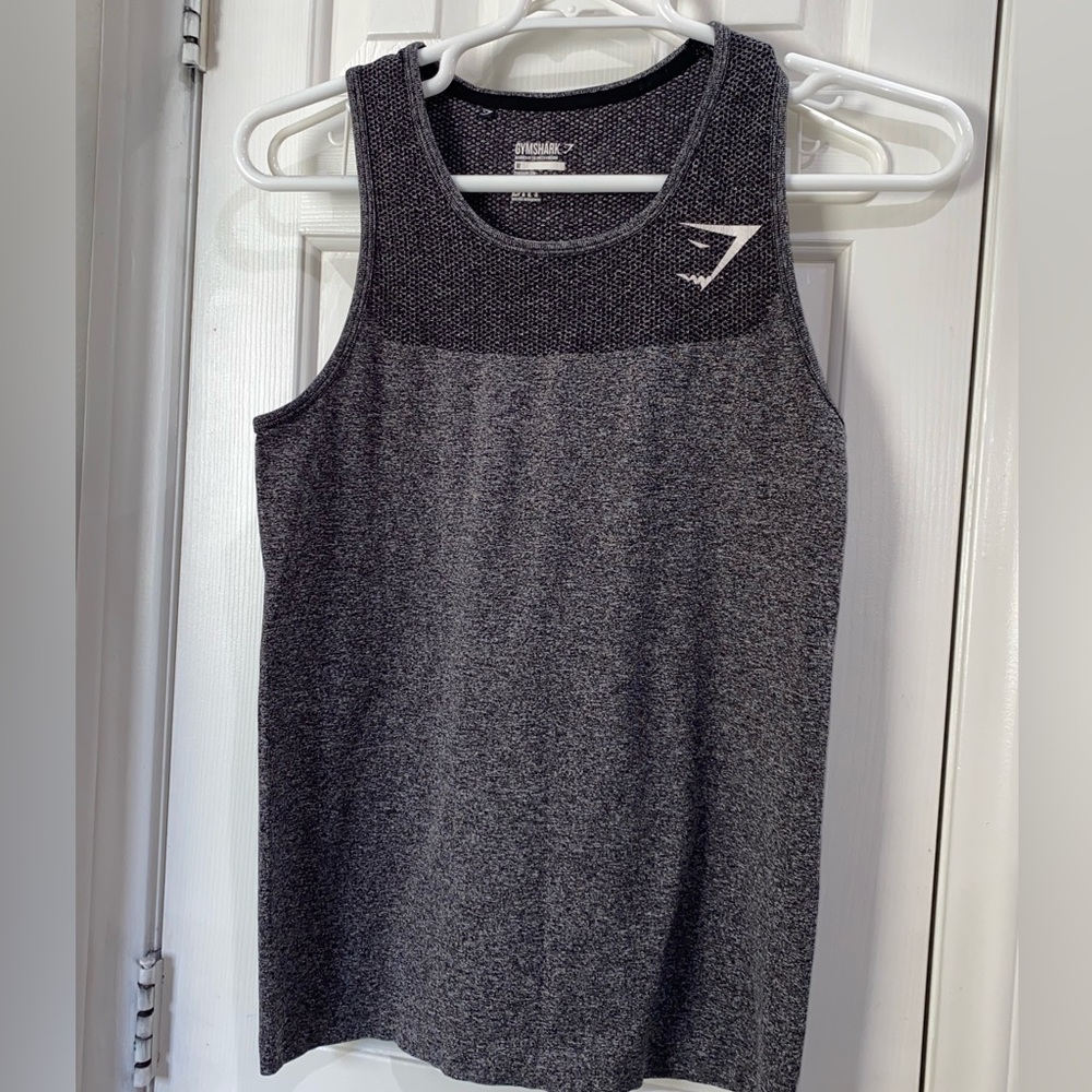 GYMSHARK Men’s seamless tank size M